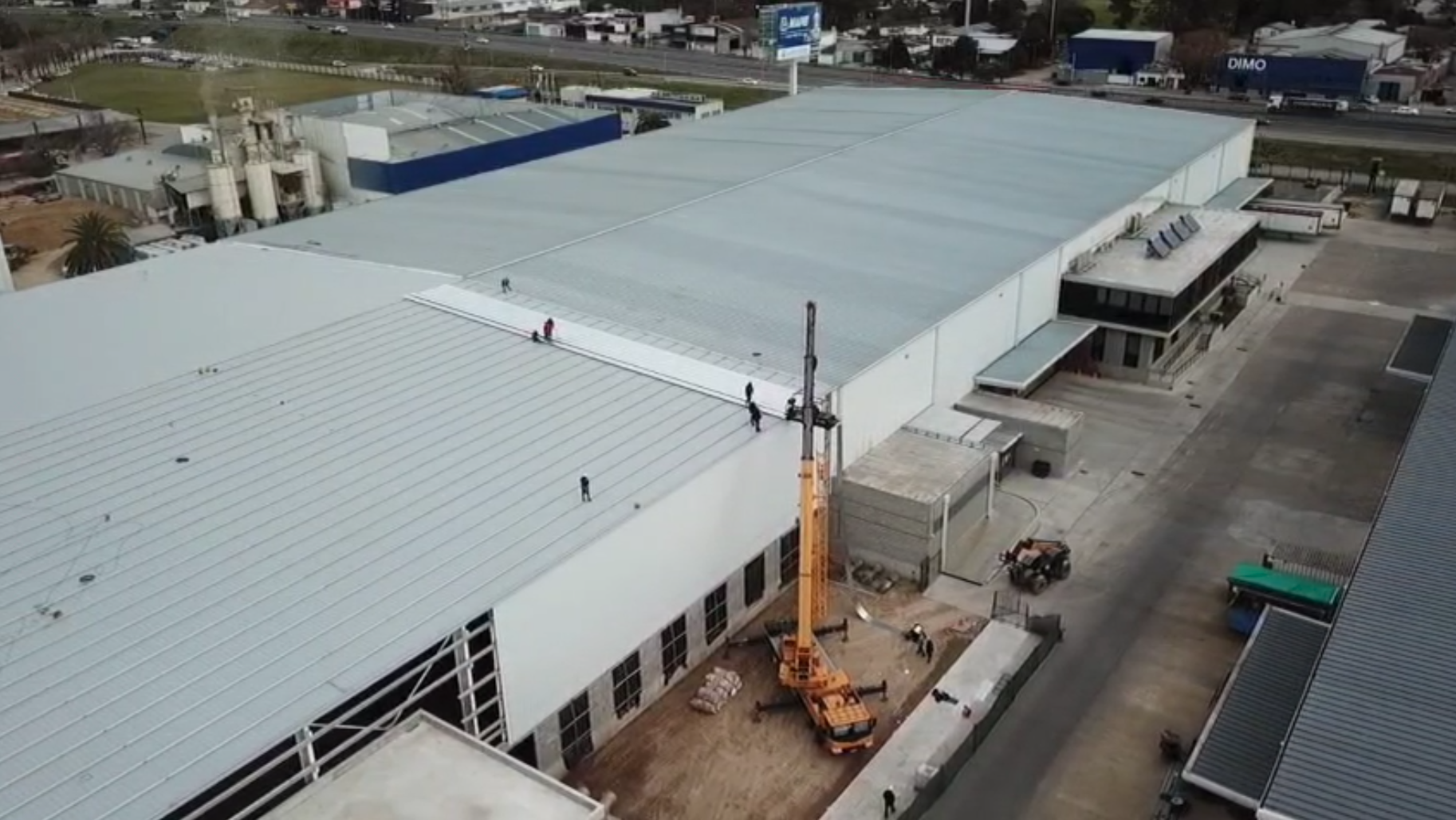 Montaje y Cubierta Nave terminada